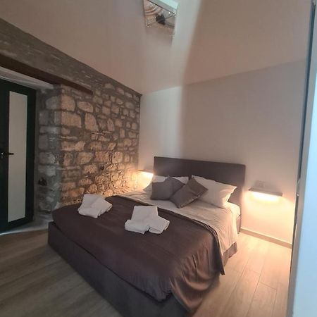Il Campanile Hotel Santa Maria del Molise Eksteriør billede