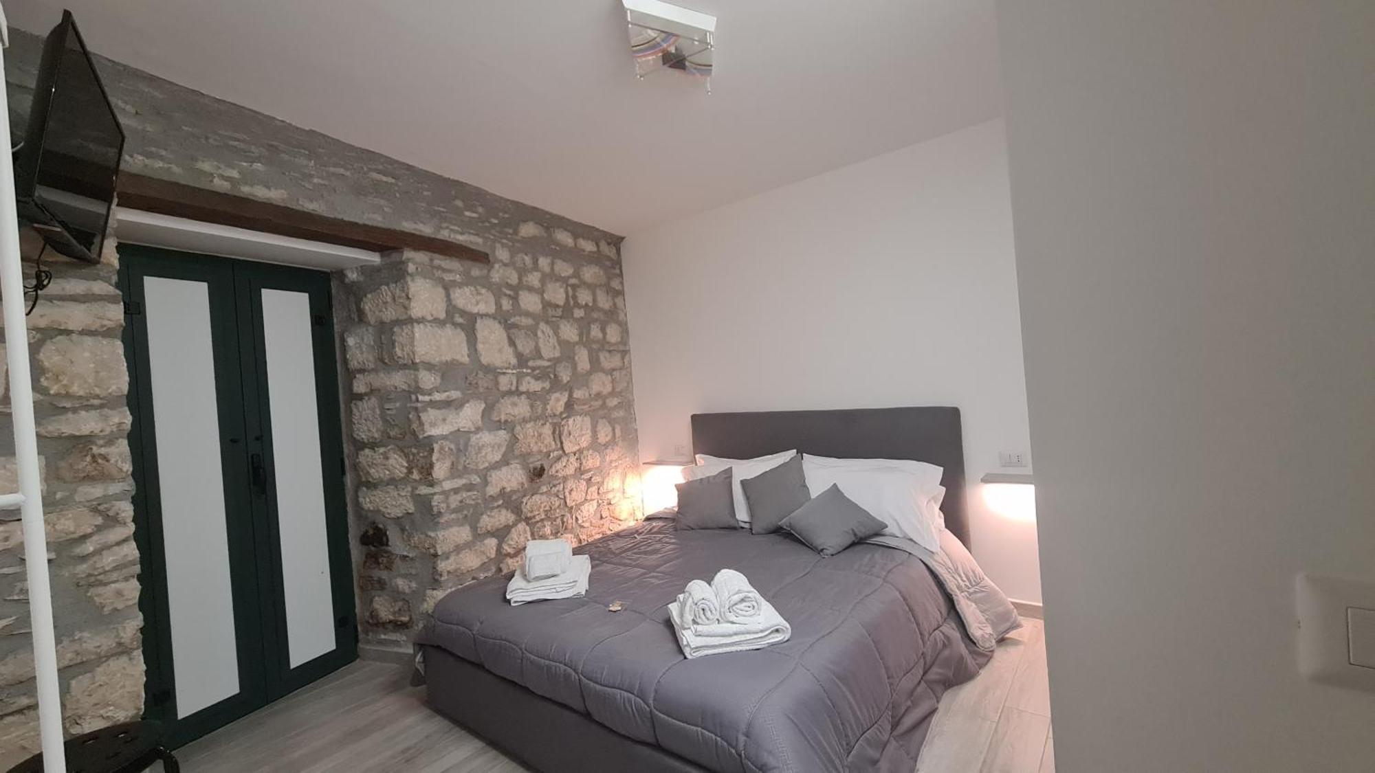 Il Campanile Hotel Santa Maria del Molise Eksteriør billede